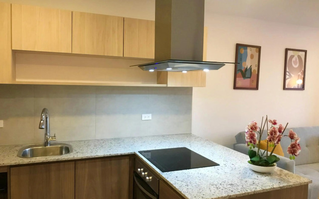 Suite Apartamento Espectacular Vista La Carolina - ONE Quito