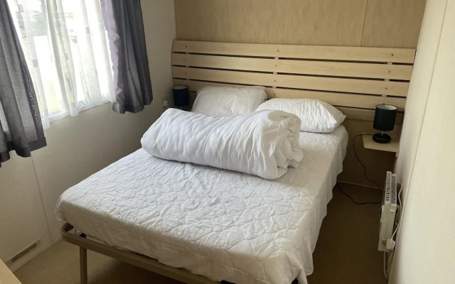 Pet Friendly - Millfield Park Skegness 4 Bed