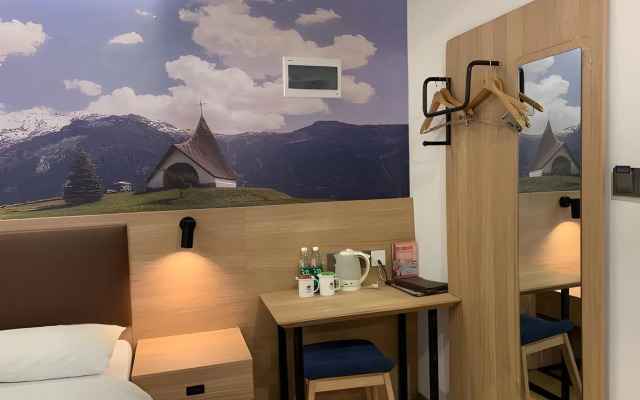 GreenTree Inn Beijing Chaoyang Shilihe Antique City Express Hotel