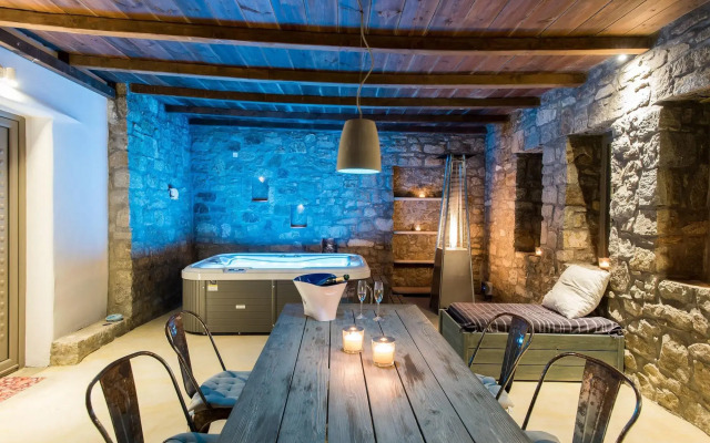Amallini Suites