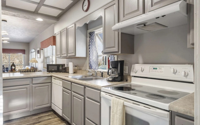 Stonebridge Condo on the Fairway