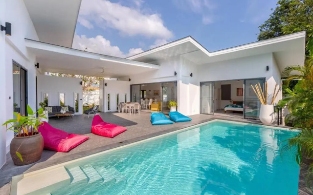 Lady Blue Villa 3 Bedrooms 500M From The Beach