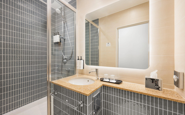 voco Letchworth Hall by IHG