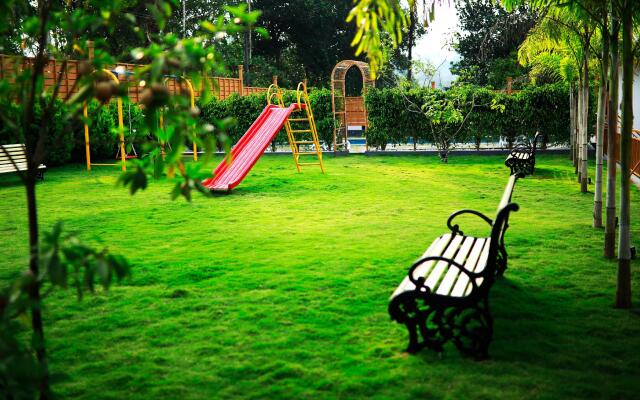 Star Emirates Luxury Resort and Spa, Munnar