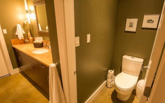 Crooked Tree Guest Suites