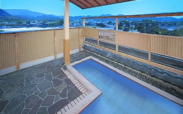 Kyoto Arashiyama Onsen Ryokan Hanaikada