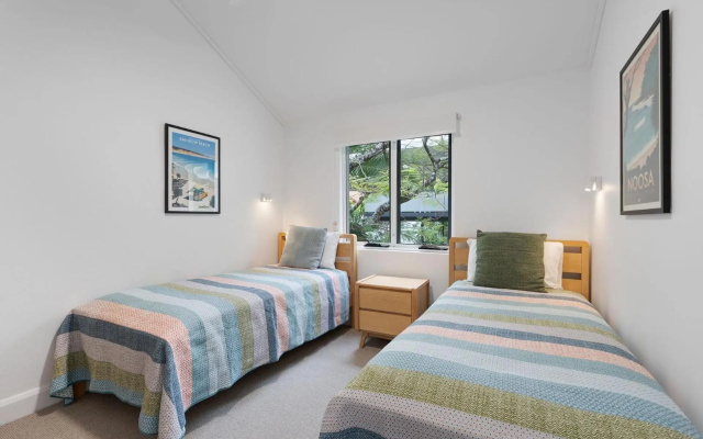 Little Cove Townhouse 7 Pandanus Street 14 – Guest Rooms – Noosa Heads