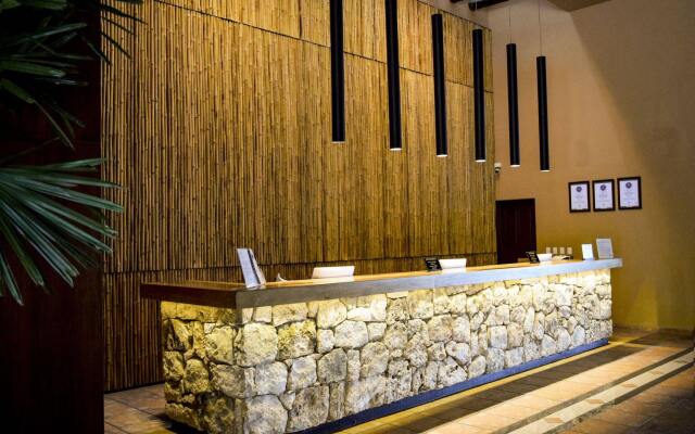 Reef Yucatan Hotel and Convention Center All Inclusive