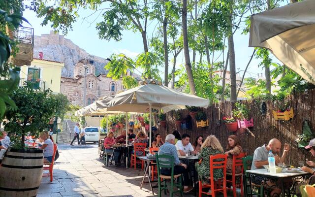 Cozy Apartment in Plaka