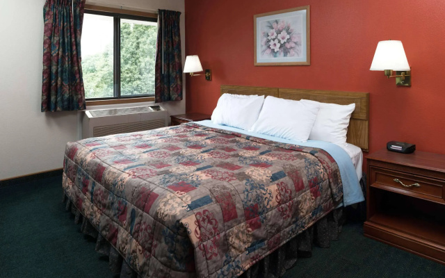 Lincoln Hotel