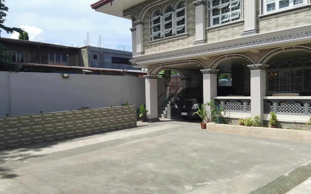 Topaz Bed and Breakfast Hotel