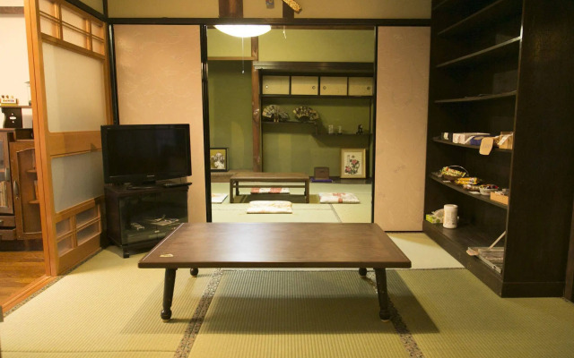 Guesthouse Tomari-ya Caters to Women