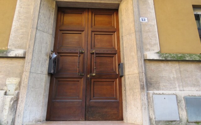 Santa Croce Apartments