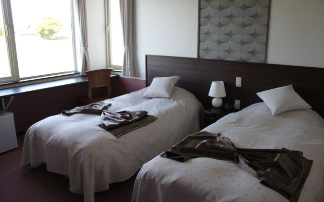 Petit Hotel Blanc Fleur