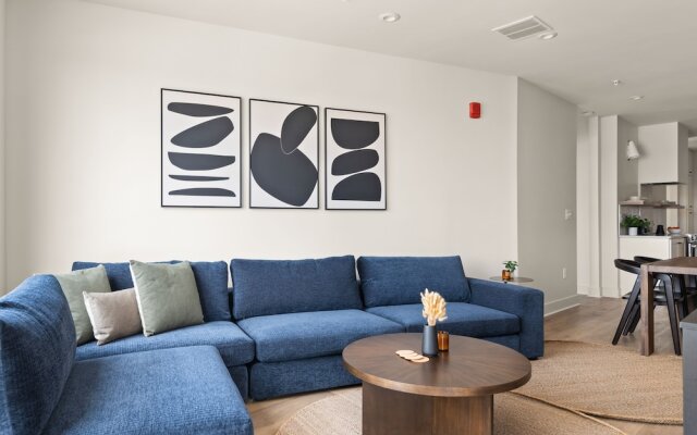 The Eighteen by Mint House