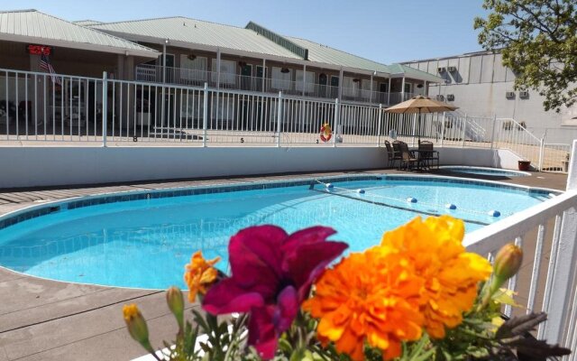 Oak Grove Inn