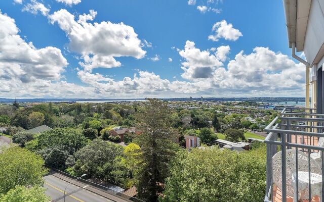 Penthouse with Mezzanine & Harbor Views