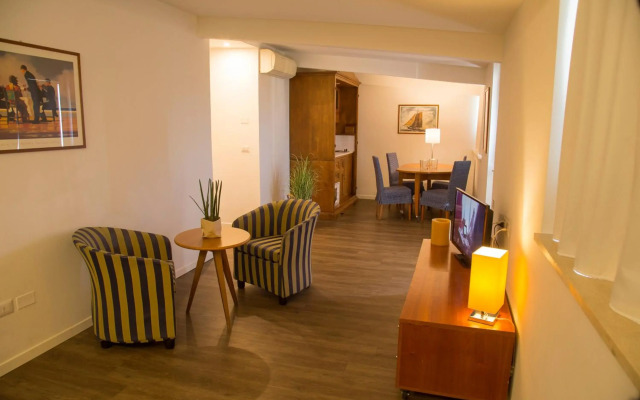 Hotel Mon Cheri