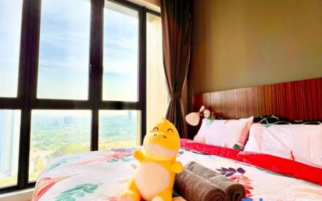 Legoland-Happy Wonder Love Suite-Elysia- Max8pax-with Garden-Pool view – Guest Rooms – Iskandar Puteri