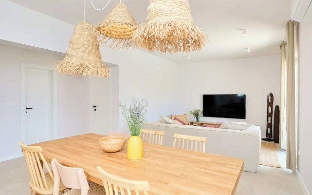 Hedera Estate, Villa Hedera Xviii