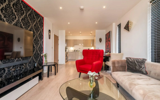 Gorgeous Wembley Flat