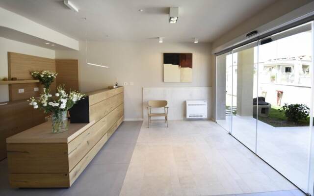 Domu Simius Hotel  Guest House