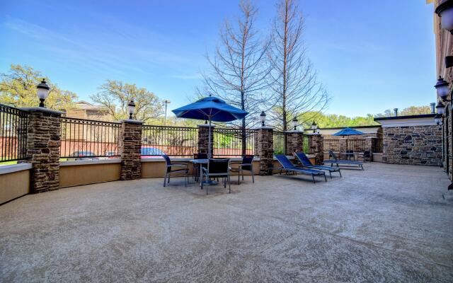 Holiday Inn Arlington NE-Rangers Ballpark by IHG