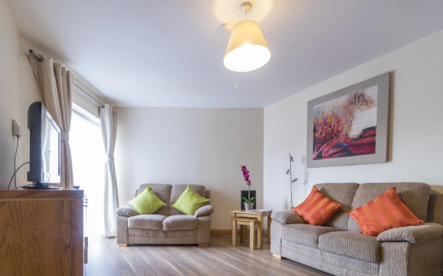 Broc House Suites