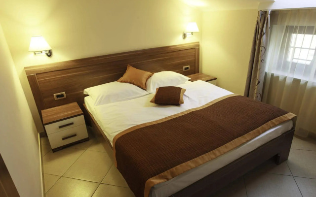 Apartments Vila Piranesi