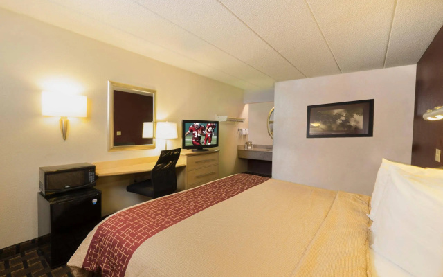 Red Roof Inn Edison