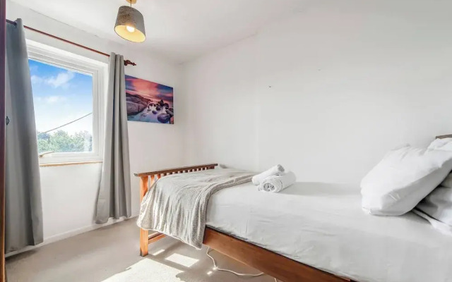 Stylish & Bright 3BR in Headington, Oxford Area