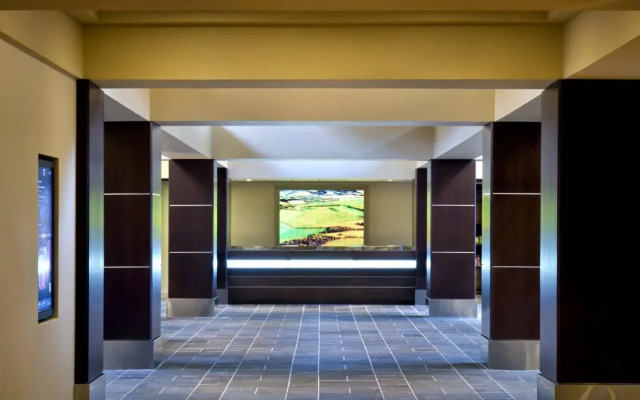 Trumbull Marriott Shelton