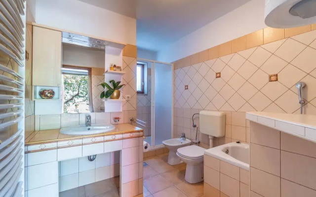 Apartment 1510