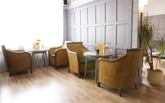 Brit Hotel Roanne - Le Grand Hotel