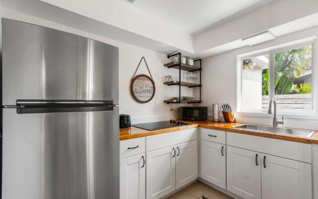 Alani Bay Premium Condos