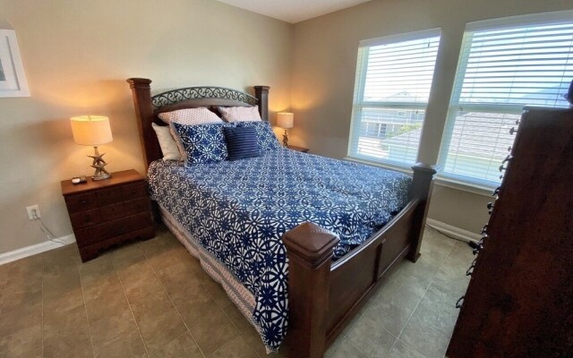 Janie's by RedAwning