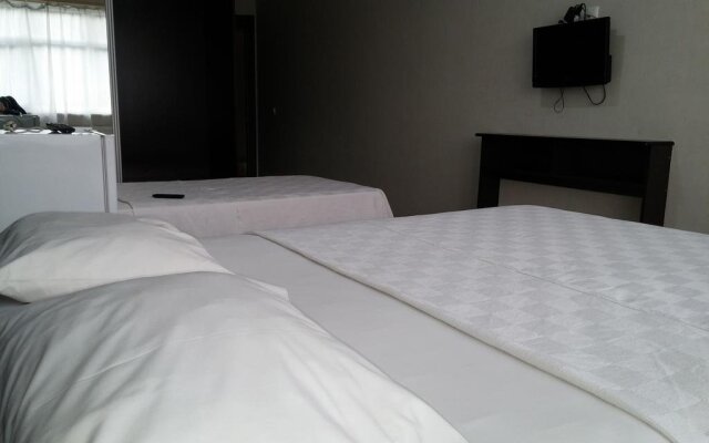Deniz Otel