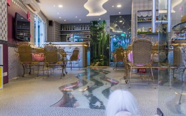 Lovers Hot Spring B&B