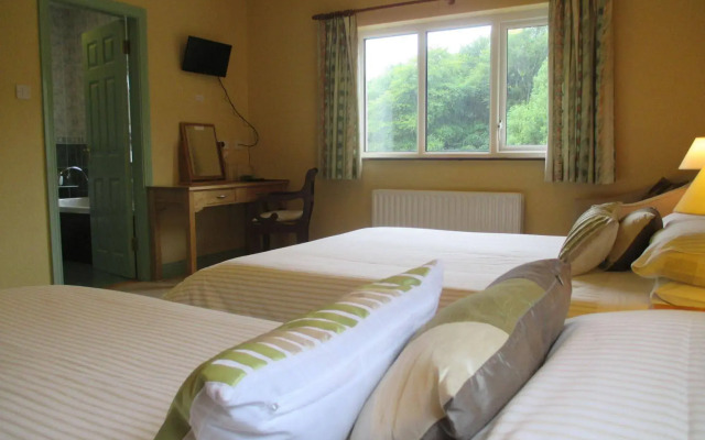 PK Lodge B&B