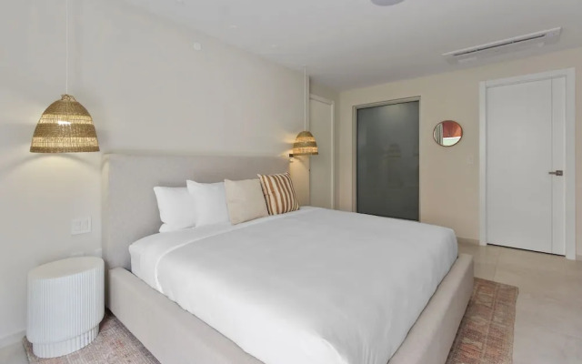 O Condominium Beachfront Residences