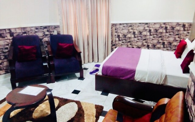 Limoh Suites