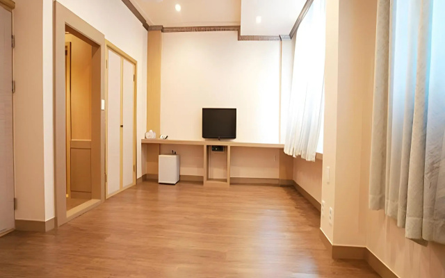 Raum Hotel