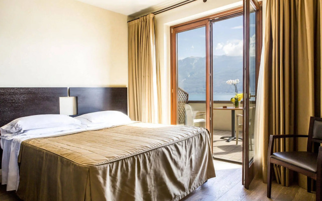Hotel Meandro - Lake View