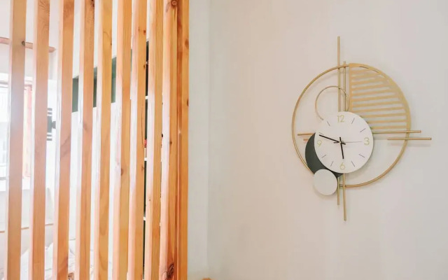 Sleek & Stylish Urban Loft