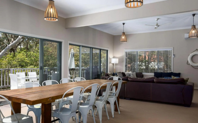 Saltwood at Hyams 4pm Check Out Sundays except Peak season