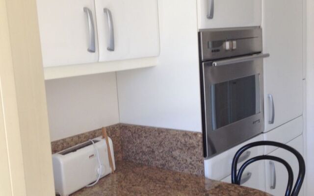 Chic Apartment In Cannes 250m From The Beach!