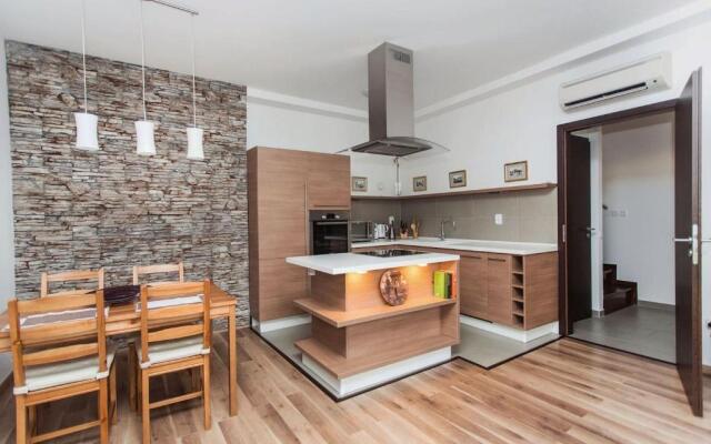 Szondi duplex apartment