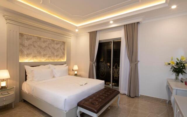 Mercure Nha Trang Beach