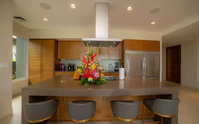- Casa Blue Sail 6 bdr Ocean View - Family