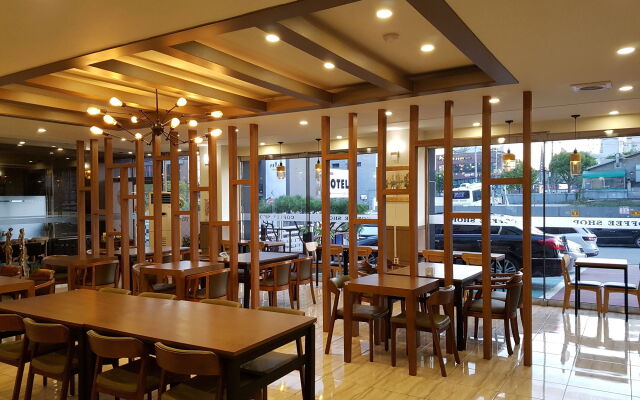 Hotel Ilmare